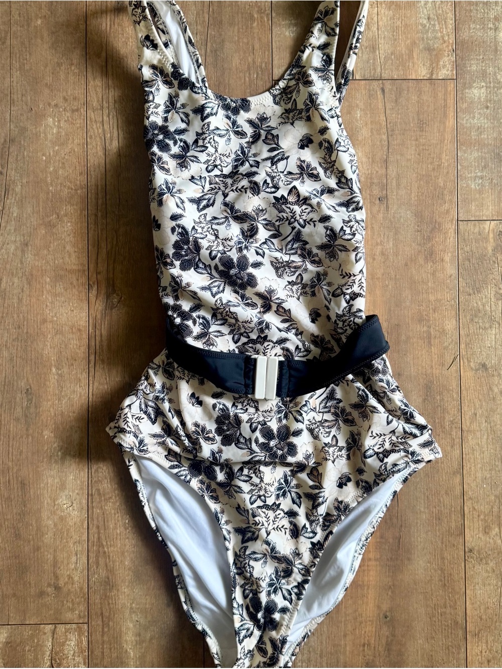 Old Navy Cream and Black Floral Criss-Cross One Piece Belted High Cut Swimsuit - Picture 2 of 8
